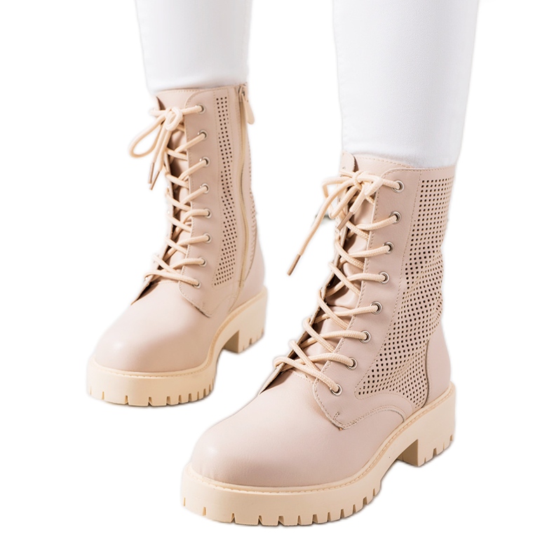 Botas beige con suela alta Loop Botas beige con suela alta Loop