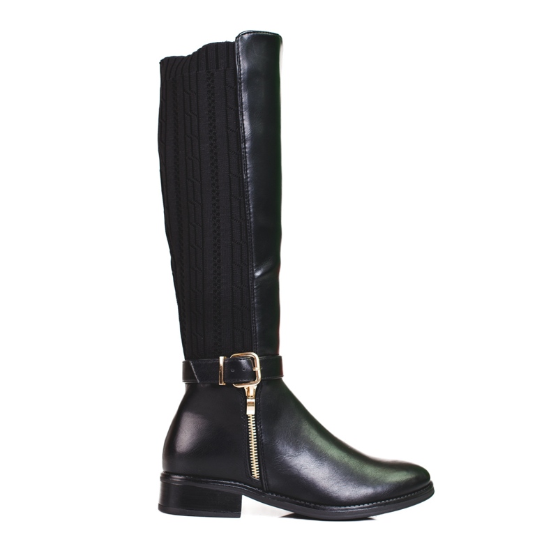 Botas con parte superior flexible. negro