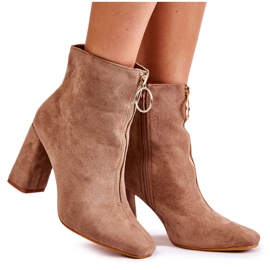 PG1 Botas De Ante Con Tacón Alto Y Cremallera Decorativa Beige Lisette marrón