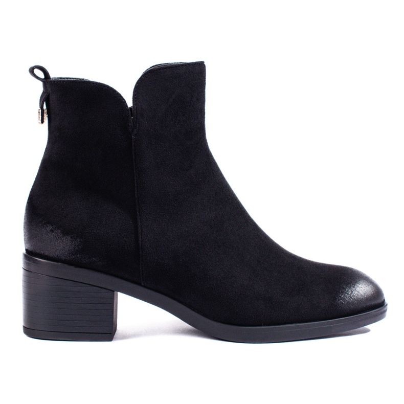 Botas negras de mujer en un poste bajo Vinceza negro