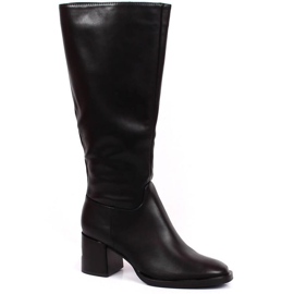 Botas en el poste aisladas Sergio Leone W SK395A negro