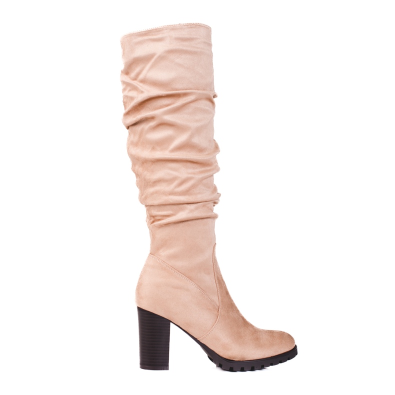 Botas de ante para mujer en un poste con una parte superior de Vinceza con volantes beige Botas de ante para mujer en un poste con una parte superior de Vinceza con volantes beige