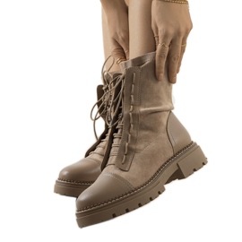 Botas marrones con parte superior Asela flexible beige Botas marrones con parte superior Asela flexible beige