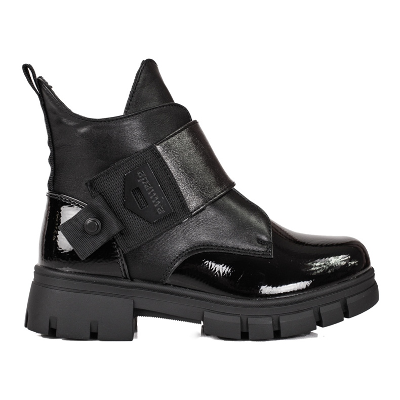 Botas de niña fabricadas en piel Shelovet ecológica barnizada negro