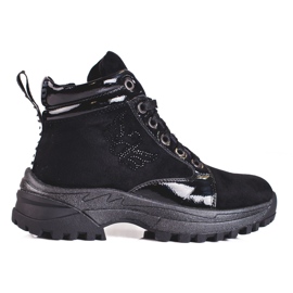 Botas negras de niña con suela gruesa negro