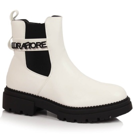 Botines Chelsea de mujer con plataforma blanca aislada Laura La.Fi blanco