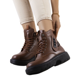 Botas marrones en la plataforma Denna marrón