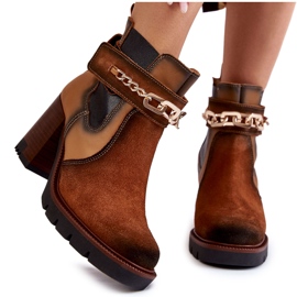 Botas de mujer en piel Maciejka 05781-29 Rojo beige marrón