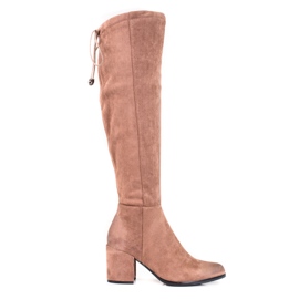 Elegantes botas Shelovet de mujer fabricadas en ante ecológico beige