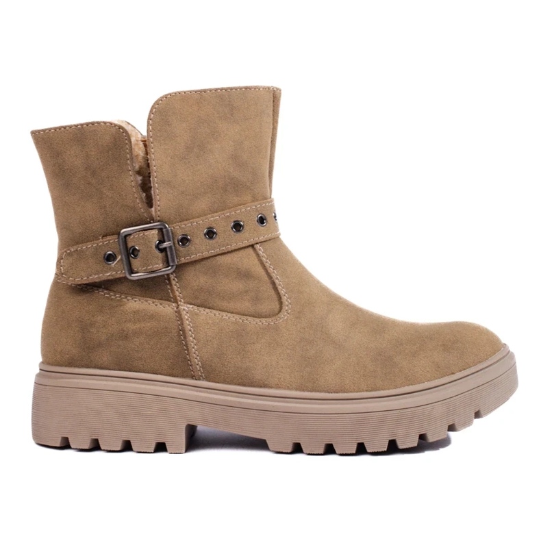 Botines de mujer beige confeccionados en ante ecológico.