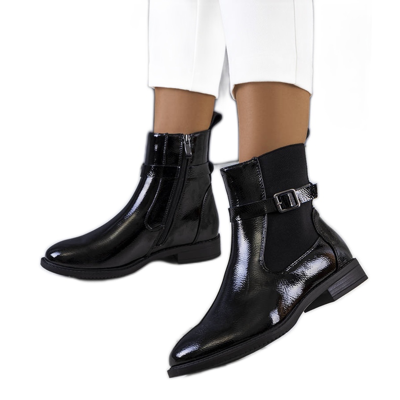 Botas Isonti de charol negro