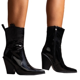 Botas Milva charol negro