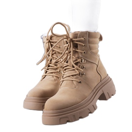 Botas beige con suela gruesa Lyric