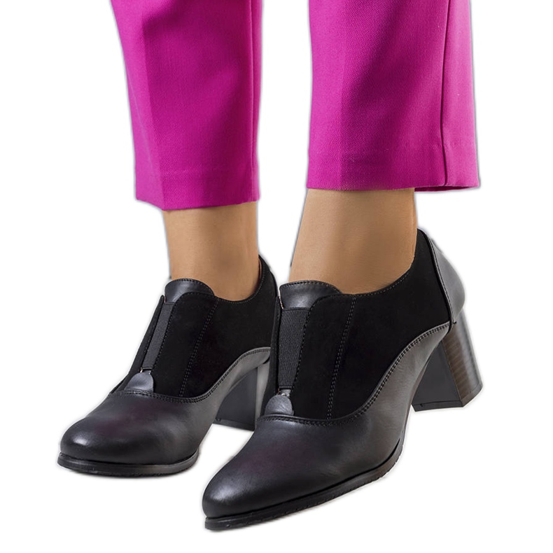 BM Zapatos negros con cordones en el puesto Corder
