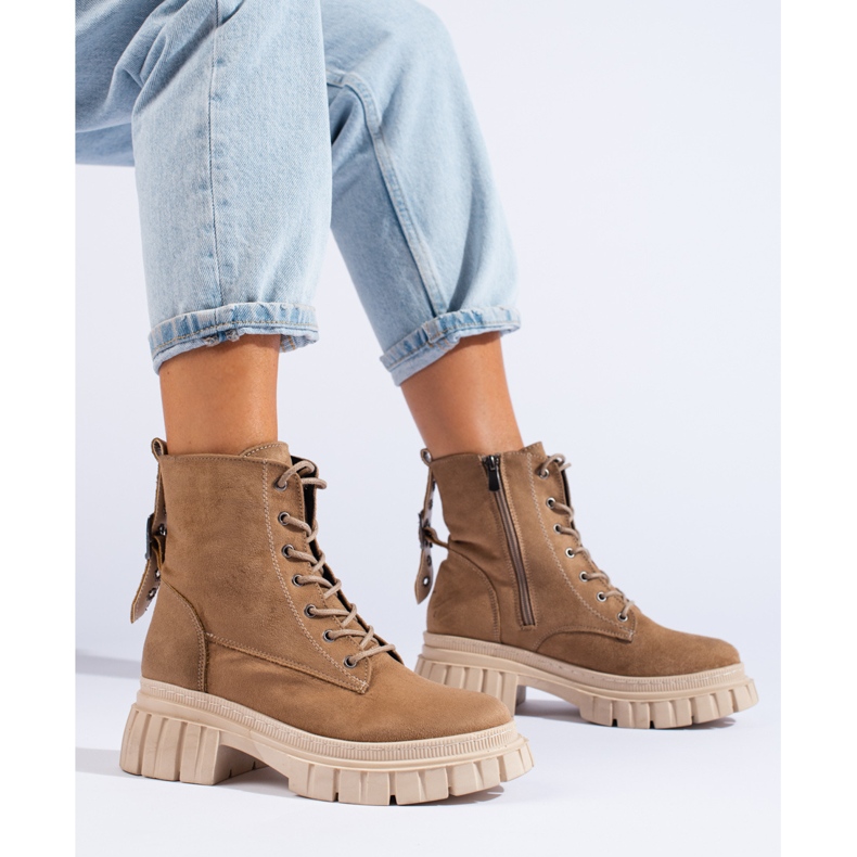 Botas de ante para mujer en la plataforma T.SOKOLSKI beige marrón