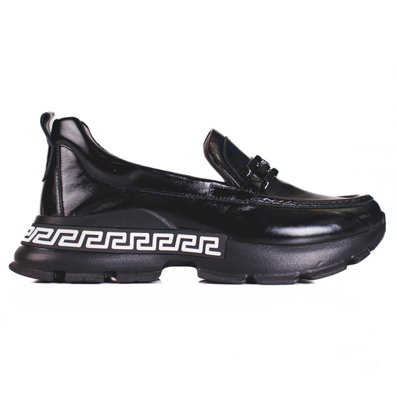 Zapatos negros de mujer fabricados en piel Shelovet