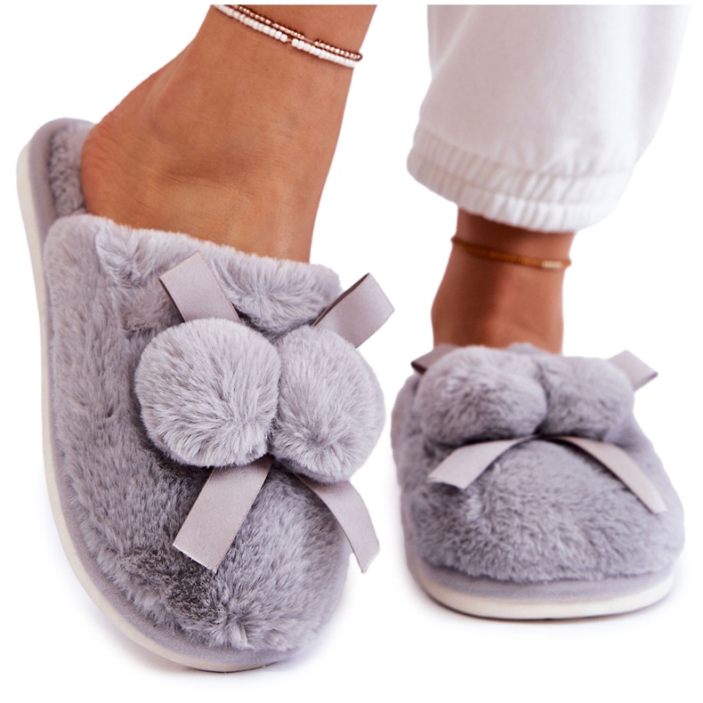 BM Pantuflas Mujer Castello Pelo Gris Con Pompones