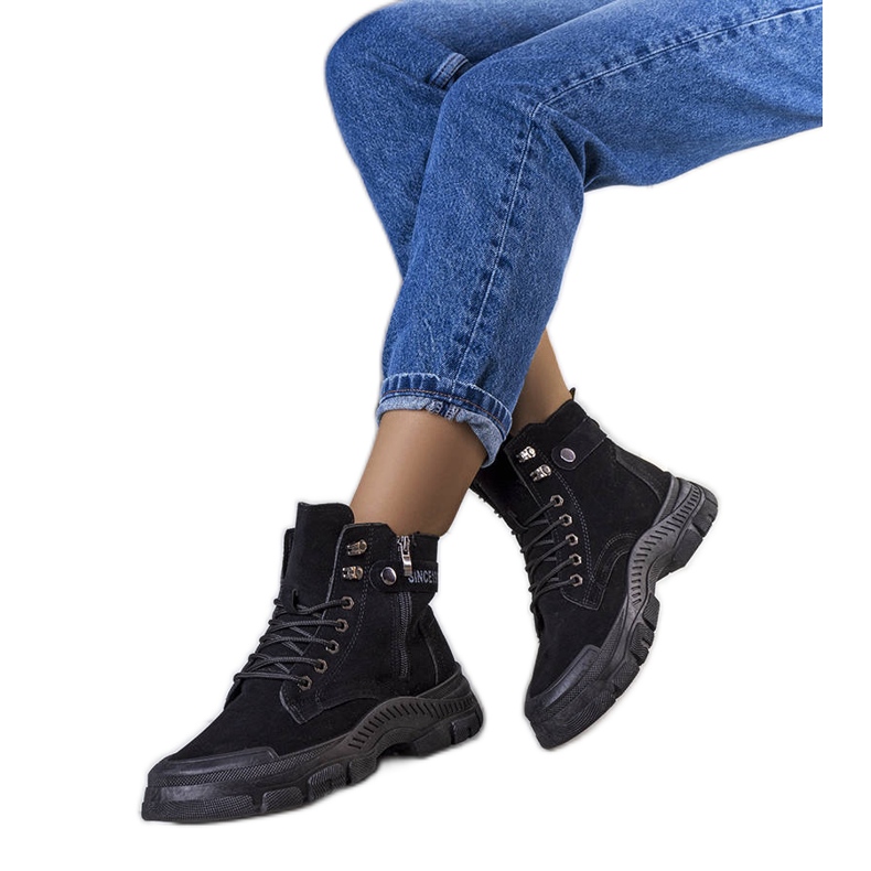 Botas negras con aislamiento y gamuza ecológica de Pirangi negro