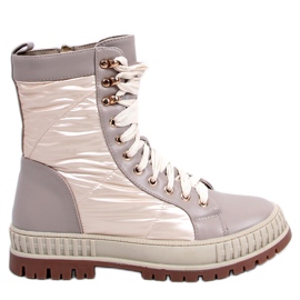 BM tenis Aileen Beis con cordones beige