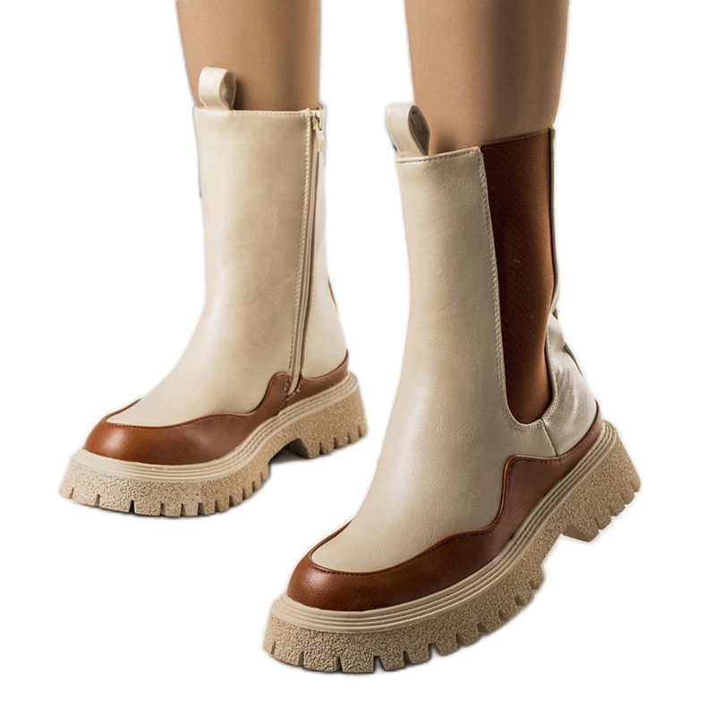 Botas beige y marrones de Valeris marrón