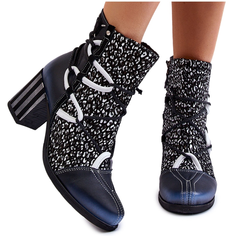 Zapatos De Tacón Alto De Mujer En Piel Maciejka 05605-01 Blanco Y Negro