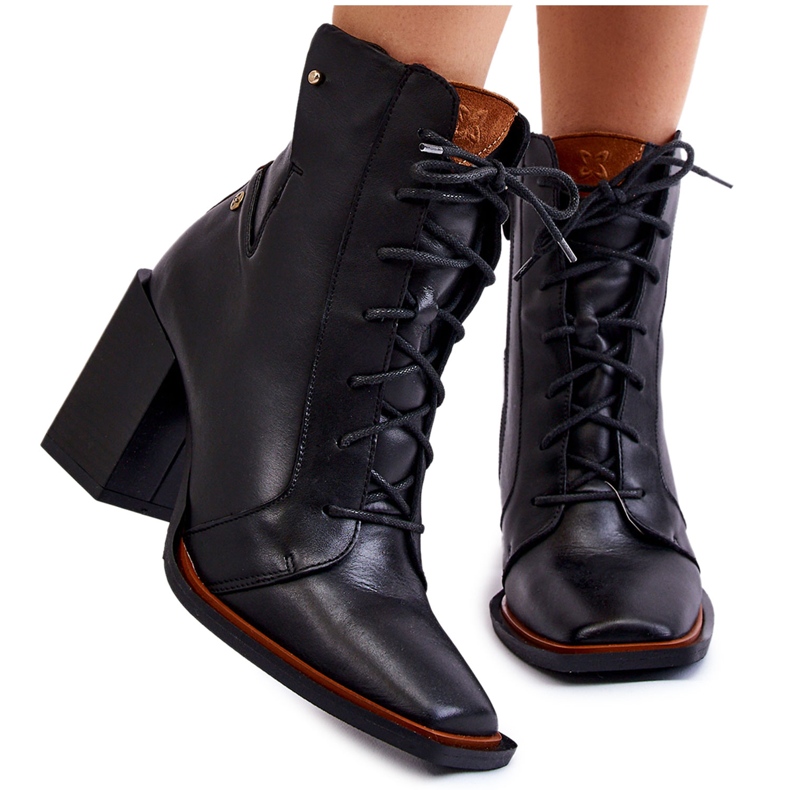 Botas clásicas de cuero con cordones Maciejka 05667-01 Negro