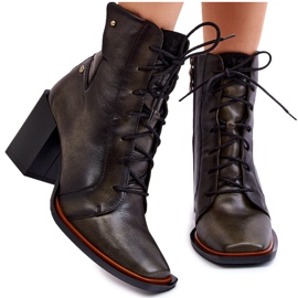 Botas clásicas de cuero con cordones Maciejka 05667-09 Verde