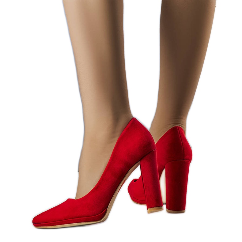 BM Los zapatos rojos de tacón alto de Emma
