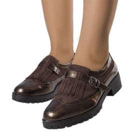 PA1 Zapatos marrones de charol de Eliers marrón