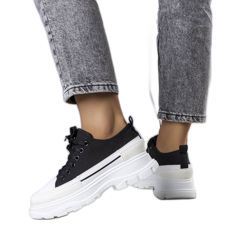 BM Zapatillas negras de plataforma alta de Lavaris negro