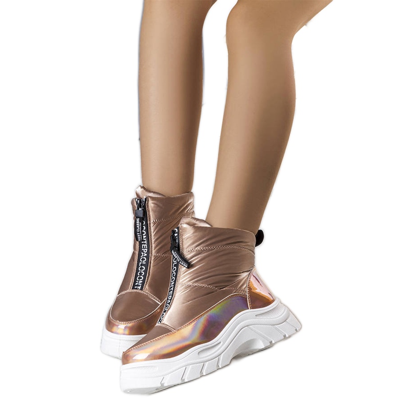 Botas de nieve lacadas en oro Leonel dorado Botas de nieve lacadas en oro Leonel dorado