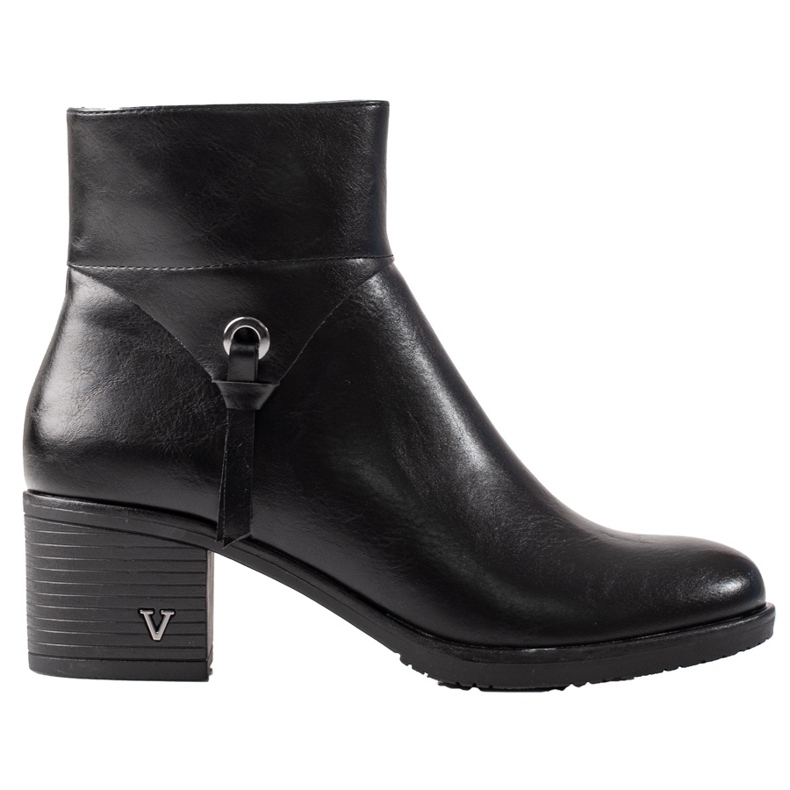 W. Potocki Botas de mujer Potocki en un poste ancho negro. W. Potocki Botas de mujer Potocki en un poste ancho negro.