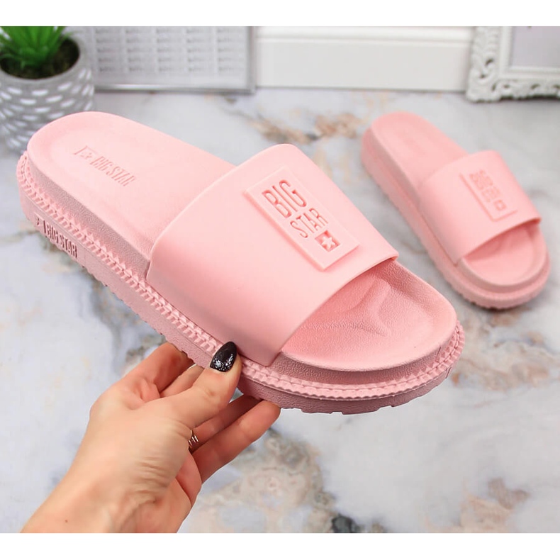 Pantuflas de mujer con plataforma rosa empolvado Big Star LL274425 rosado