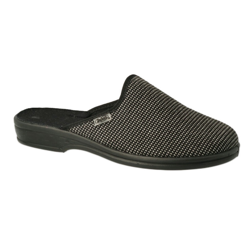 Zapatillas para hombres Befado. negro