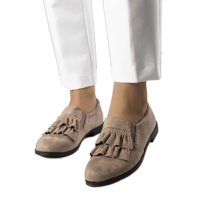 PA1 Zapatos beige con volantes de Kailani