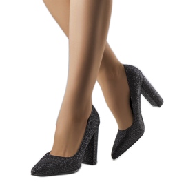 BM Zapatos de tacón brocado negros de Belle