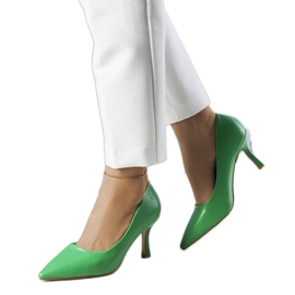 BM Zapatos verdes de tacón bajo de Jayda