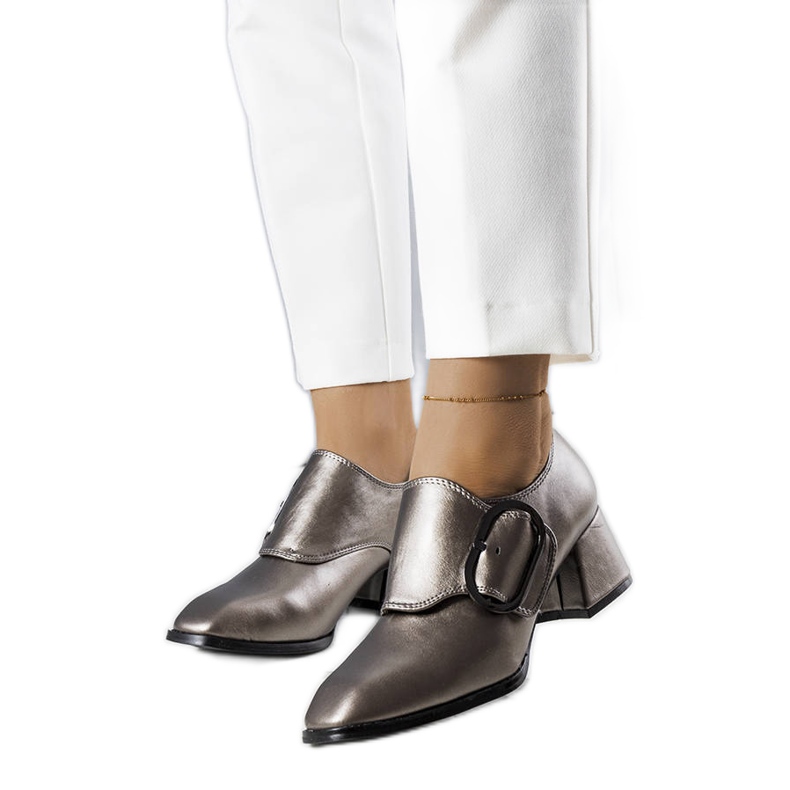 PA1 Zapatos de salón grises de Ailani plata