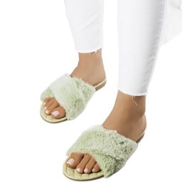 Babuchas Karsyn verdes con pelo