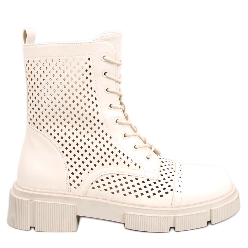 BM Botas con cordones caladas Wyman Beige