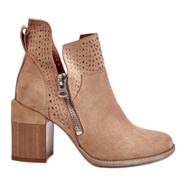 PM1 Botas de tacón grueso de ante Camden en beige