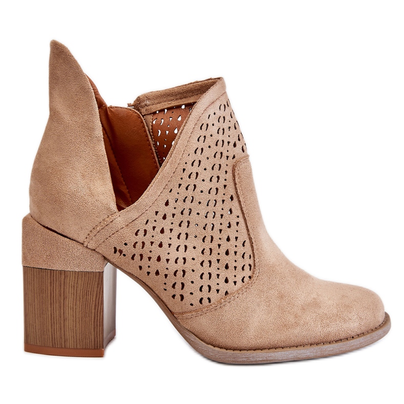 PM1 Botas Layne de ante beige con aberturas