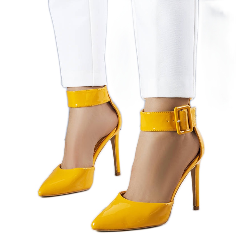 BM Zapatos de salón lacados en naranja de Sonya