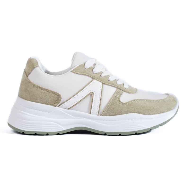 Deportivas de mujer en beige y blanco de Shelovet.