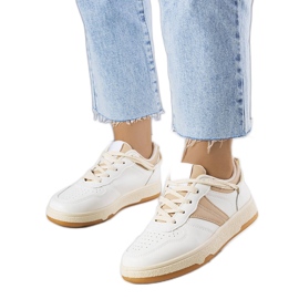 Zapatillas beige de mujer de Marcella