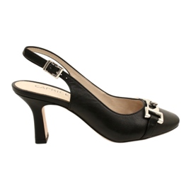 Sandalias de cuero para mujeres con decoración Caprice 9-29626-20 022 NAPPA NEGRA negro