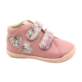 Zapatos velcro Mazurek 1264 Corazones Serpiente Rosa