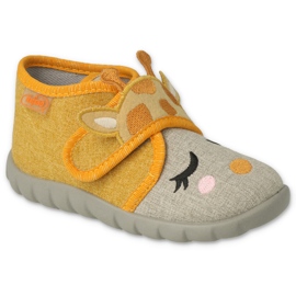 Befado Baby Slipper Amarillo con aplicación 465p086