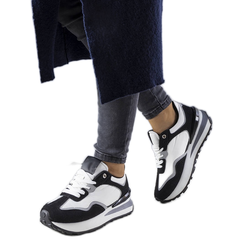 BM Zapatillas negras con plataforma Genevieve negro