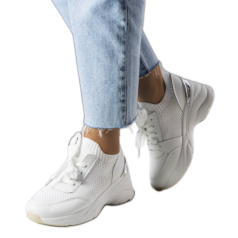 Zapatillas blancas con cuña Ann blanco